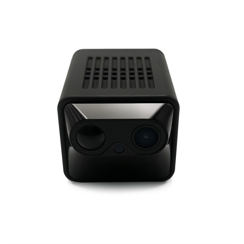 WIFI camera connected remotely very long autonomy PIR motion detection